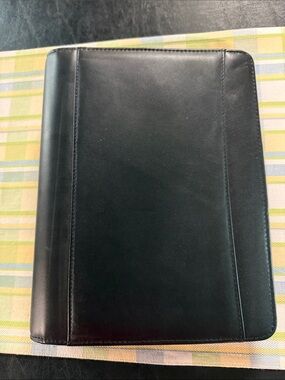 Franklin Covey Classic Black Leather Planner